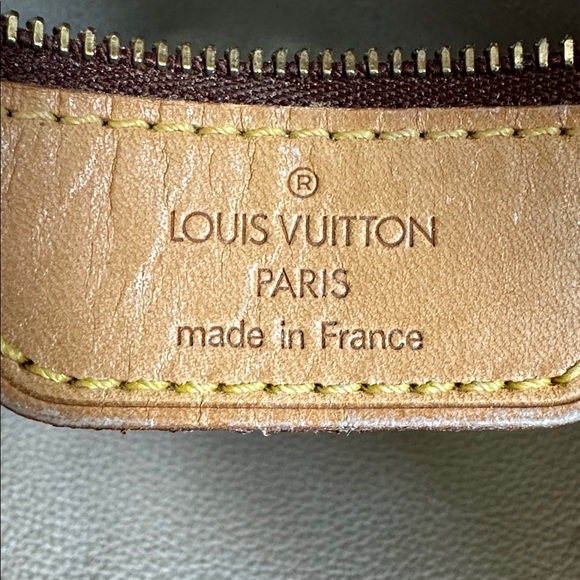 💯Authentic Louis Vuitton Monogram Bucket Bag🍀 - Picture 11 of 17